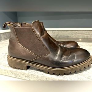 a. testoni Rugged Chelsea Boots Size US 10.5/EU 44
